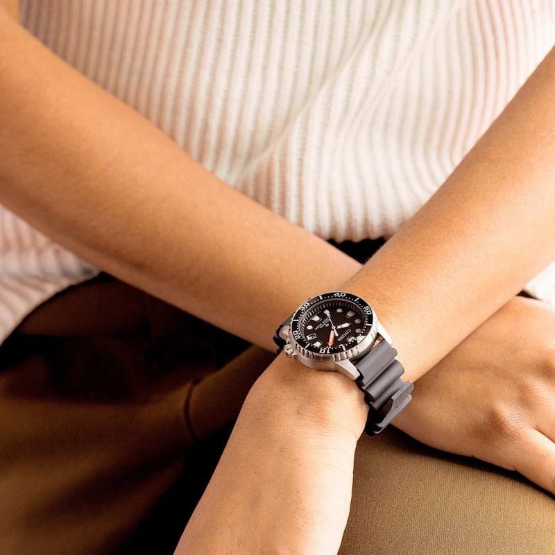 Citizen EO2020-08E Kadın Kol Saati